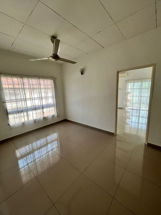 END LOT Double Storey Terrace Presint 9, Putrajaya
