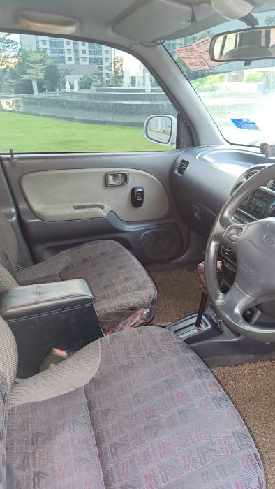 PERODUA KELISA 1.0 EZ AUTO