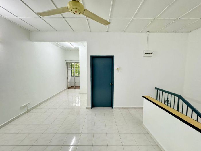 Teres 2 tingkat, Bandar Baru Bangi, Selangor