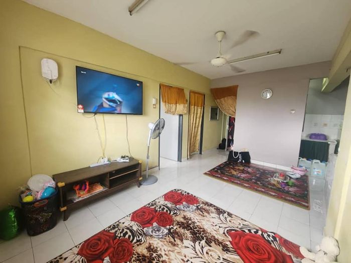 Apartment Gugusan Siantan Kota Damansara