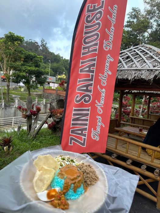 Restoran Zaini Salai House RNR Ulu Bendul Negeri Sembilan
