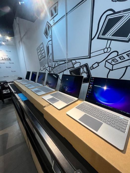 INTEL CORE I5-10TH 16/256GB SURFACE LAPTOP GO (touch screen)