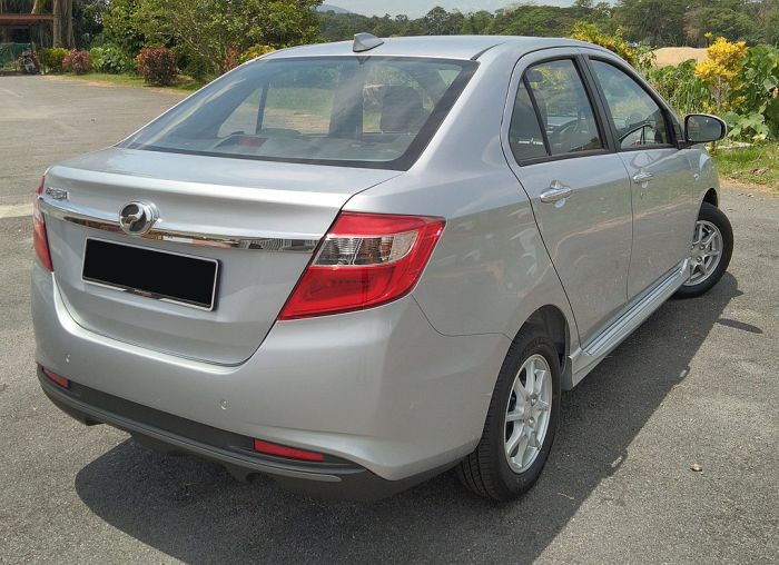 Perodua Bezza (new)