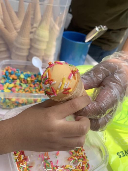 Tempahan katering aiskrim kon