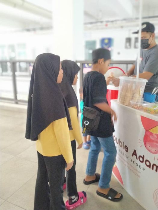 Tempahan katering aiskrim scoop