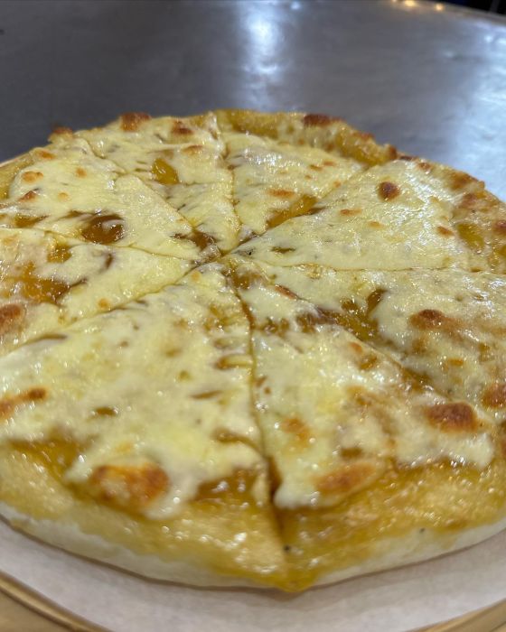 Pizza Caramel Kaya Snow Meleleh