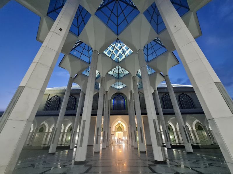 Masjid Sultan Salahuddin Abdul Aziz Shah
