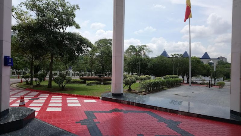 Masjid Sultan Salahuddin Abdul Aziz Shah